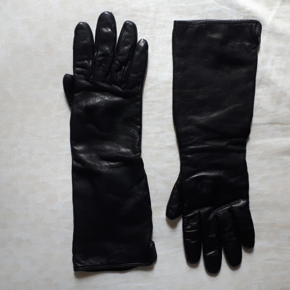 Club Monaco Black Leather Gloves